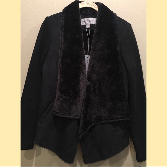 Andrew Marc Jackets & Blazers - A Brand New velvet coat